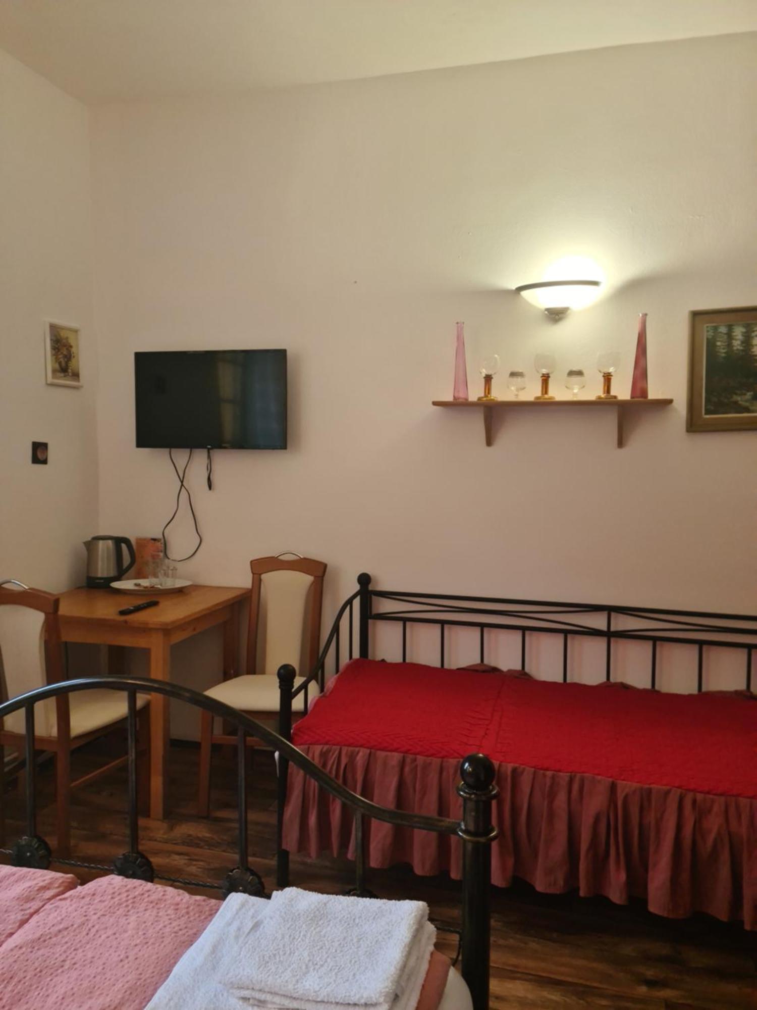 Penzion Vysehrad Český Krumlov Esterno foto